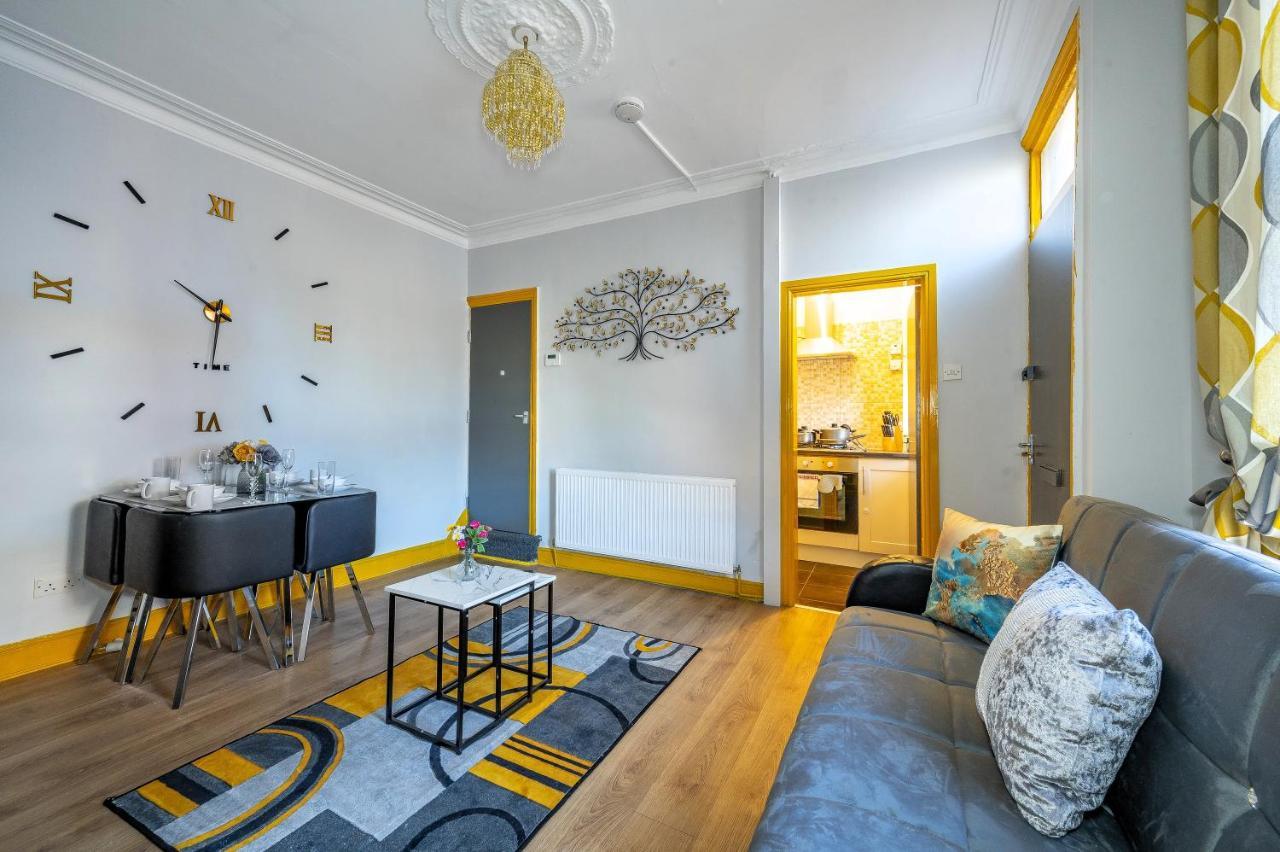 *1Es* For Your Most Relaxed & Cosy Stay + Free Parking + Free Fast Wifi * Leeds  Kültér fotó